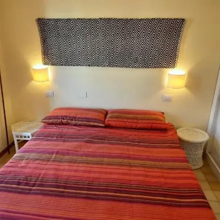 App Emily By La Via Del Mare Viaggi E Vacanze 아파트 빌라시미우스